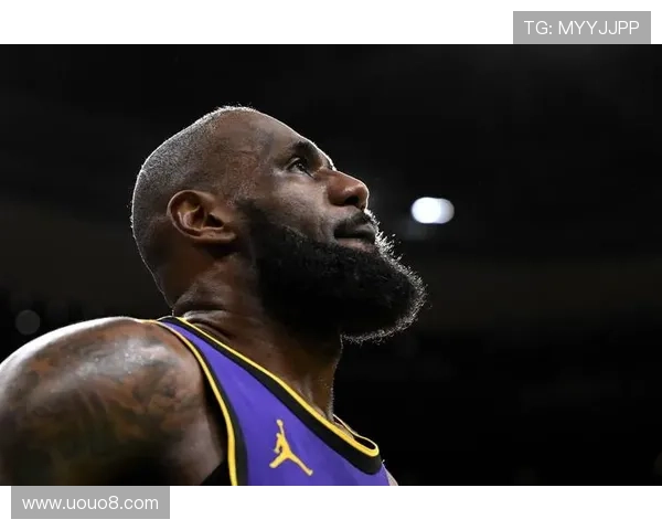 詹姆斯回应去留问题笑称我很好