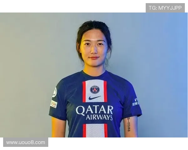 官方宣布杨莉娜加盟加拉塔萨雷